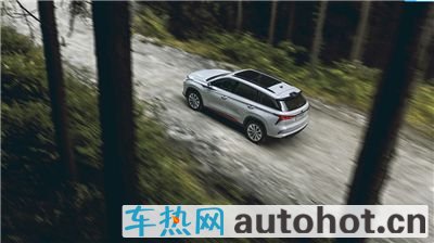 2020年长安CS75系列销售突破26万辆！   